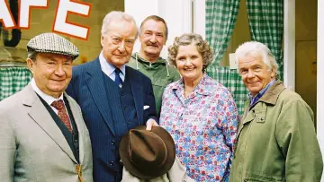Backdrop к сериалу "Last of the Summer Wine" #1324272