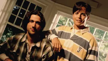 Backdrop for the TV series "Party of Five" #1320009