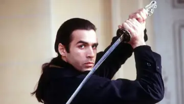 Backdrop for the TV series "Highlander: The Series" #1330884