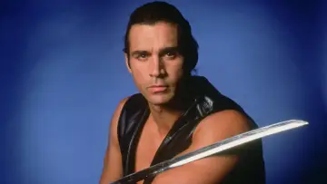 Backdrop for the TV series "Highlander: The Series" #1330886