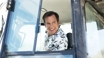 Backdrop for the TV series "Arrested Development" #1275537