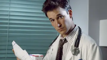 Backdrop for the TV series "ER" #1278106