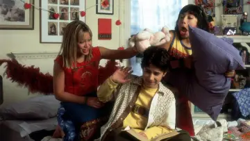 Backdrop for the TV series "Lizzie McGuire" #1394078