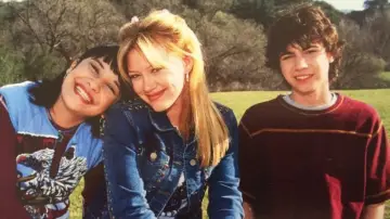 Backdrop for the TV series "Lizzie McGuire" #1394082