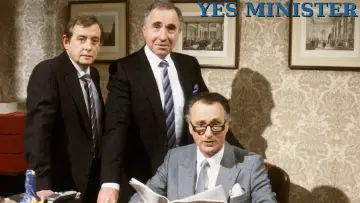 Backdrop for the TV series "Yes Minister" #1599506