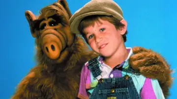 Backdrop for the TV series "ALF" #1329933