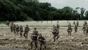 Backdrop for the TV series "Band of Brothers" #1309405