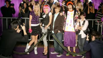 Backdrop for the TV series "Hannah Montana" #1302333