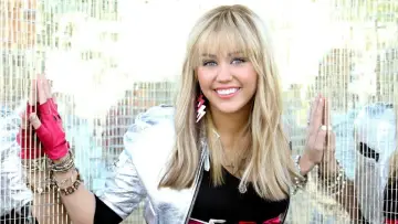 Backdrop for the TV series "Hannah Montana" #1302341