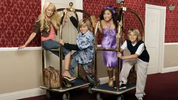 Backdrop for the TV series "The Suite Life of Zack & Cody" #1312179