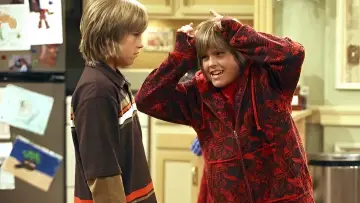 Backdrop for the TV series "The Suite Life of Zack & Cody" #1312192