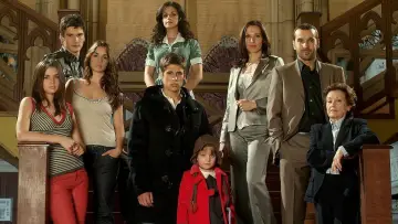 Backdrop к сериалу "The Boarding School" #1395618