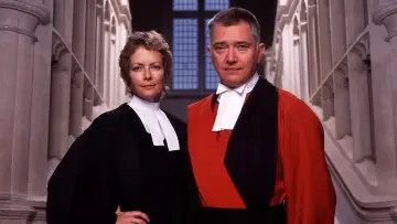 Backdrop for the TV series "Judge John Deed" #1684741