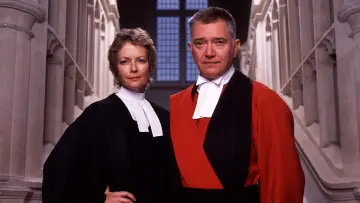 Backdrop for the TV series "Judge John Deed" #1684742