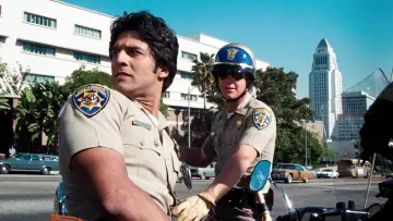 Backdrop к сериалу "CHiPs" #1512765