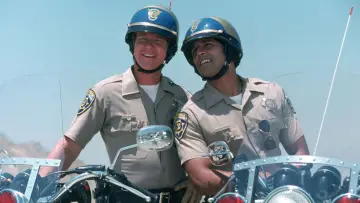 Backdrop к сериалу "CHiPs" #1512772