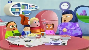 Backdrop for the TV series "Higglytown Heroes" #1450180