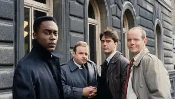 Backdrop for the TV series "Law & Order" #1232421