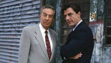 Backdrop for the TV series "Law & Order" #1232427