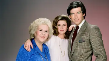Backdrop for the TV series "Remington Steele" #1369972