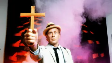 Backdrop к сериалу "Kolchak: The Night Stalker" #1434324