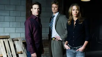 Backdrop for the TV series "Blood Ties" #1449262