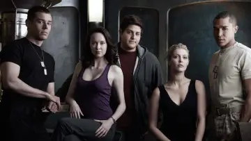 Backdrop for the TV series "Stargate Universe" #1353573