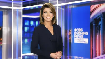 Backdrop for the TV series "CBS Evening News" #1601827