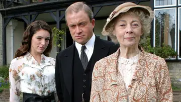 Backdrop for the TV series "Agatha Christie