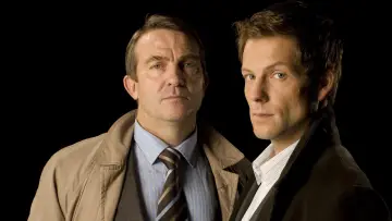 Backdrop for the TV series "Law & Order: UK" #1419095