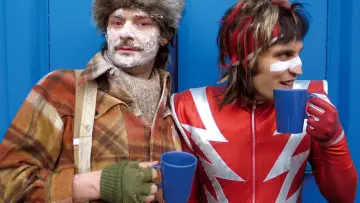 Backdrop for the TV series "The Mighty Boosh" #1434969