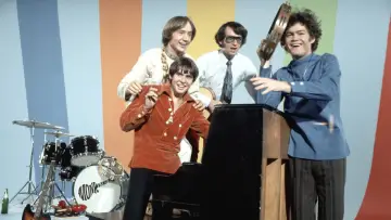 Backdrop for the TV series "The Monkees" #1392159