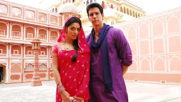 Backdrop for the TV series "India: A Love Story" #1419561