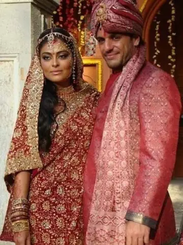 Poster for the TV series "India: A Love Story" #1419577