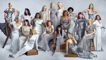 Backdrop for the TV series "Loose Women" #1333273