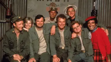Backdrop к сериалу "M*A*S*H" #1300039