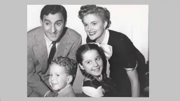 Backdrop for the TV series "The Danny Thomas Show" #1395946