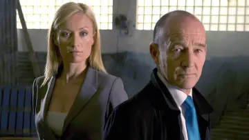 Backdrop for the TV series "Trial & Retribution" #1420013