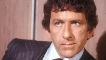 Backdrop for the TV series "Petrocelli" #1432538