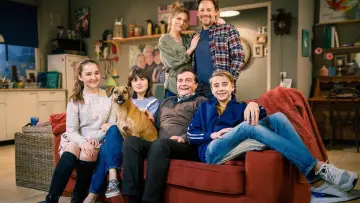 Backdrop к сериалу "Goede Tijden, Slechte Tijden" #1241518