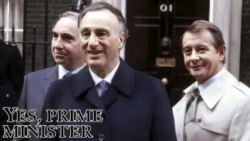 Backdrop к сериалу "Yes, Prime Minister" #1500473
