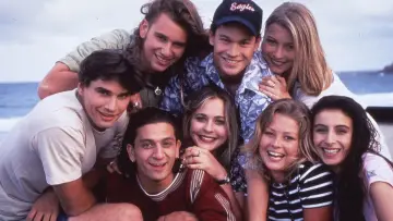 Backdrop for the TV series "Heartbreak High" #1537475