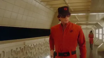Backdrop к сериалу "V" #1460447