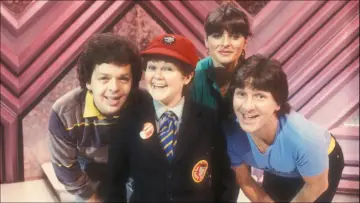 Backdrop for the TV series "Crackerjack" #1446247