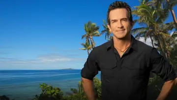 Backdrop for the TV series "Survivor" #1263795