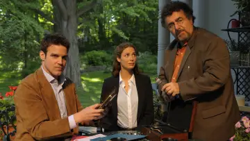 Backdrop for the TV series "Warehouse 13" #1303327