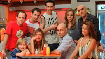 Backdrop for the TV series "HaPijamot" #1418229