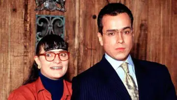 Backdrop к сериалу "Yo soy Betty, la fea" #1359825
