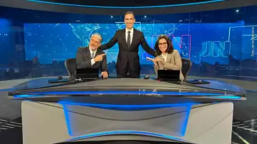 Backdrop for the TV series "Jornal Nacional" #1217484