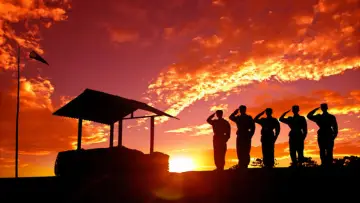 Backdrop for the TV series "Soldiers Sortie" #1446832